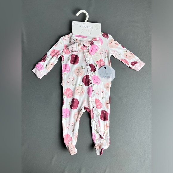 NWT Milkberry Baby Girl Bamboo 2-pc Set Size 0-3 Months